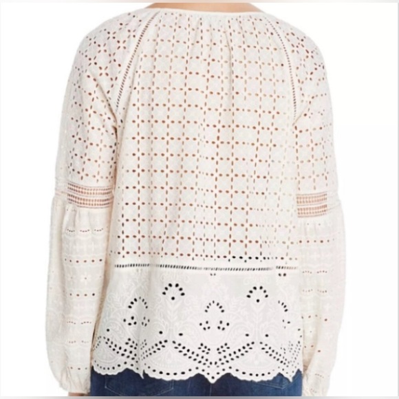 Single Thread Eyelet Peasant Top NWOT - Picture 2 of 4